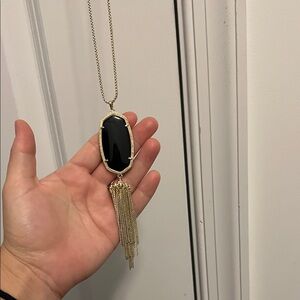 Kendra Scott Elegant Black and Gold Pendant Necklace